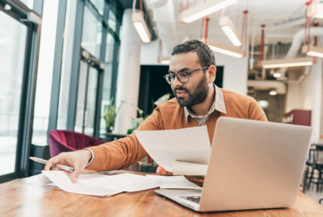 How an Online Accounting Homework Helper Can Help Students
